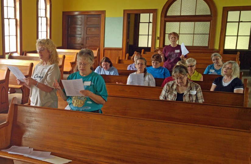 2016-womens-retreat-8